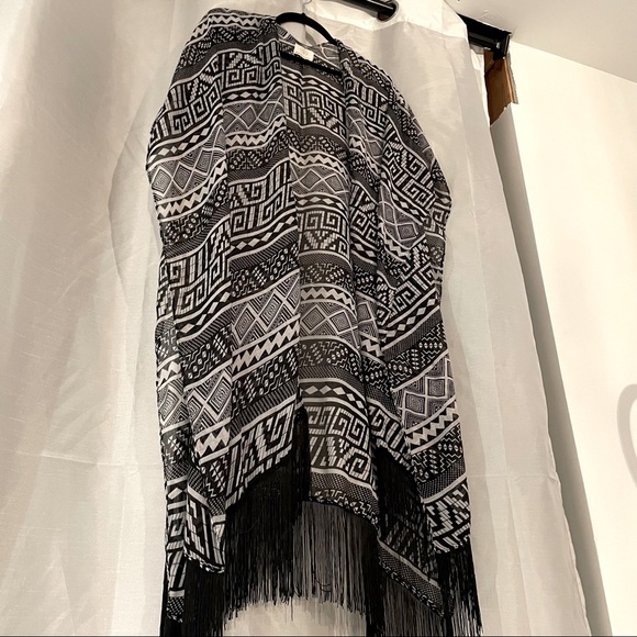 made for eachother - swim shawl / fancy shawl - Picture 3 of 5